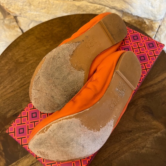 Tory Burch Orange Sedgwick Flats - Picture 3 of 3